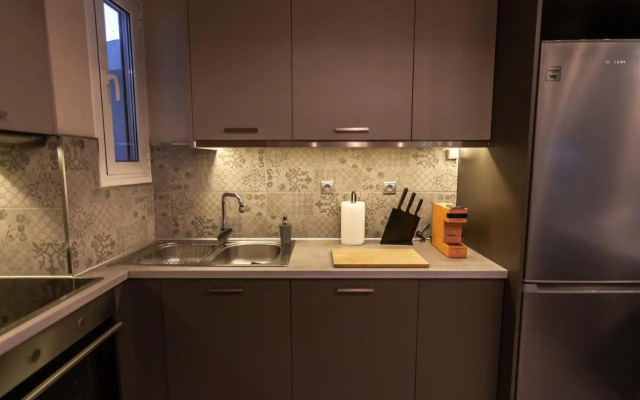 Luxury apartment 10’ from the center!