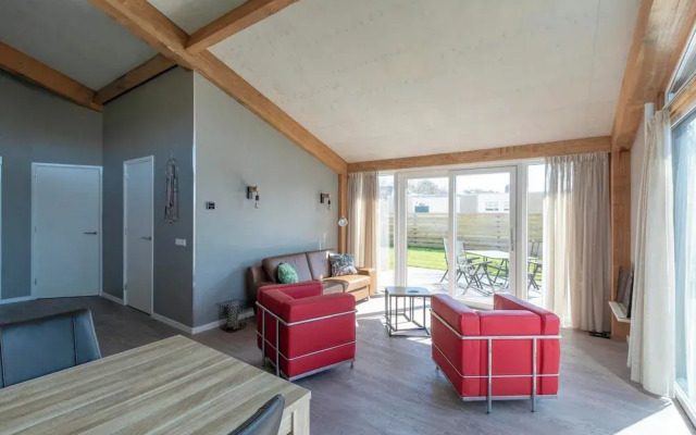 Gorgeous Holiday Home With Patio