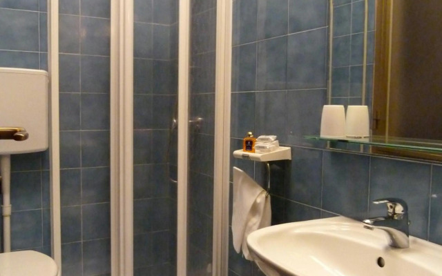 Hotel Centrale Byron