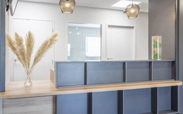 B&B HOTEL Saint-Martin-de-Crau Alpilles Camargue