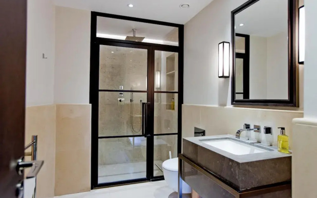 2-bed Superior Apt 208
