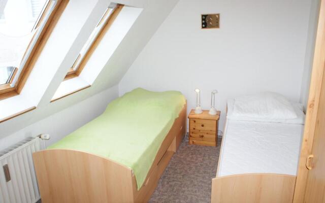 Thieß mit Terrasse & Parkplatz - ABC402