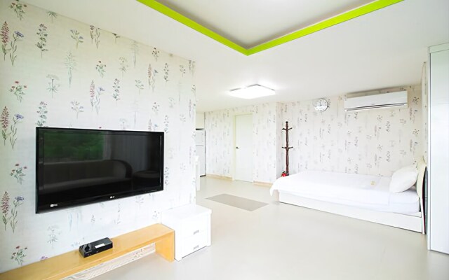 Namhae Nuri Maru Pension