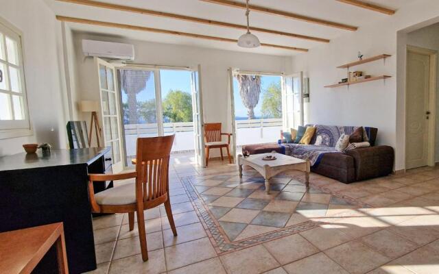 Beachlife: The Apartment