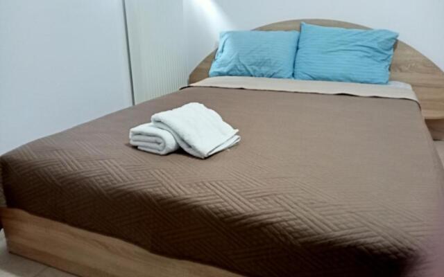 One Bedroom Flat 250m from Sea, Nea Chili