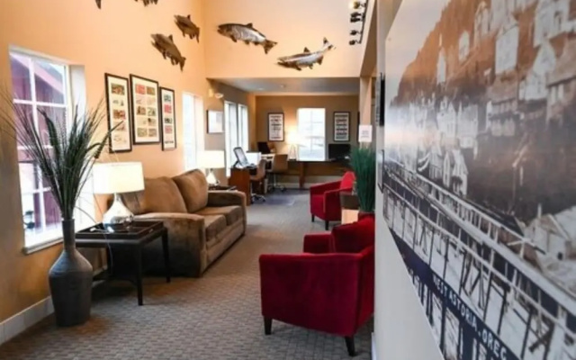 Cannery Pier Hotel & Spa