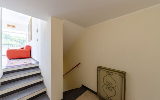 JOIVY Flat W/Terrace & Sea View