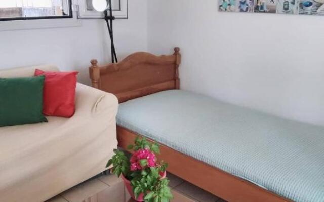 West Red Rock and View Leonidio maisonette studio