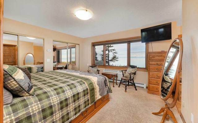 Kenai Vacation Rental w/ Volcano Views & Decks!
