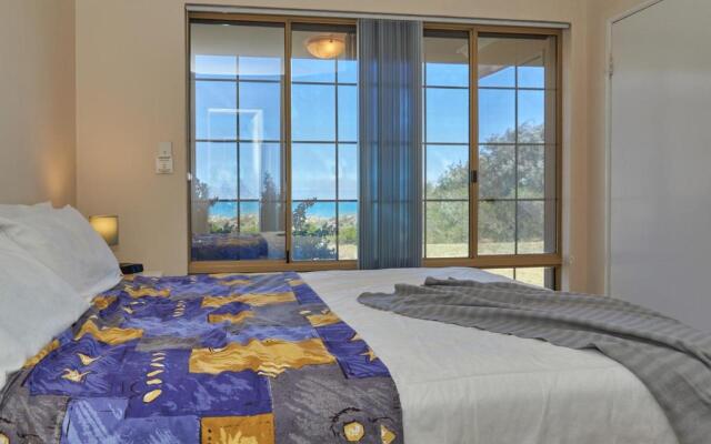 API Preston Beach Front Apartments