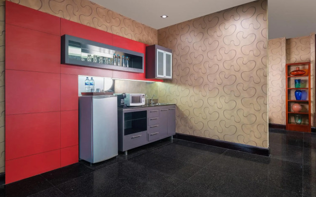 Manhattan Hotel Jakarta