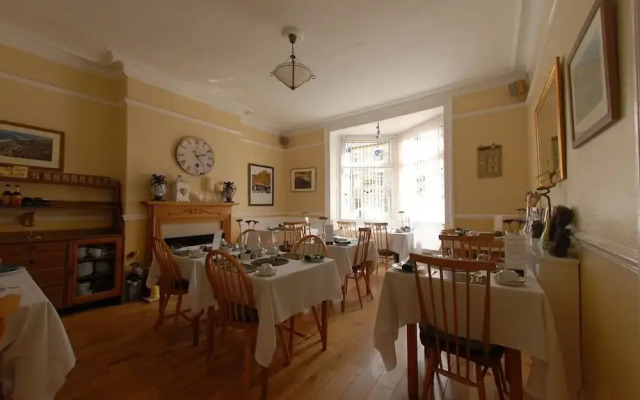 Chiltern Guest House