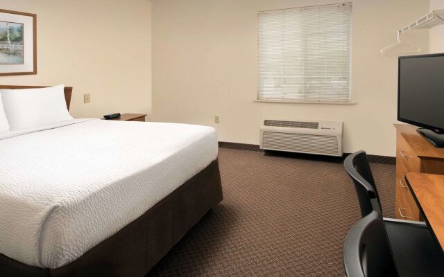 WoodSpring Suites San Antonio South