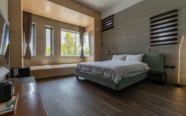 Jing Shuhu B&B