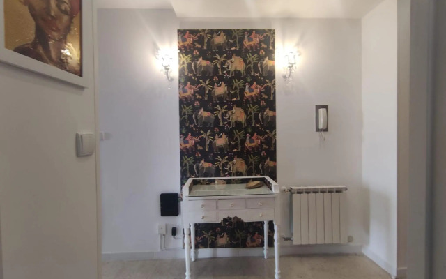 Rosalia 5 Estrellas - Garaje Free