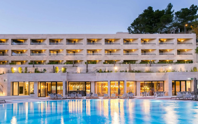 Four Points by Sheraton Sesimbra