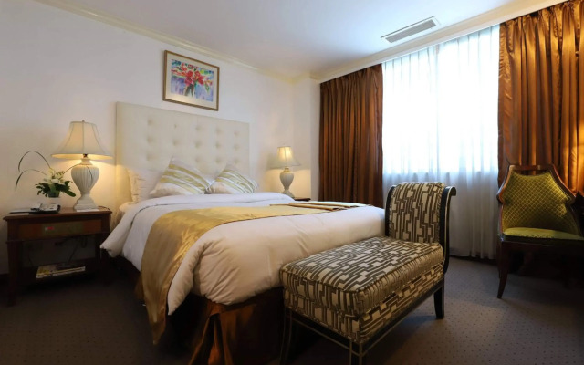 Tiara Oriental Hotel