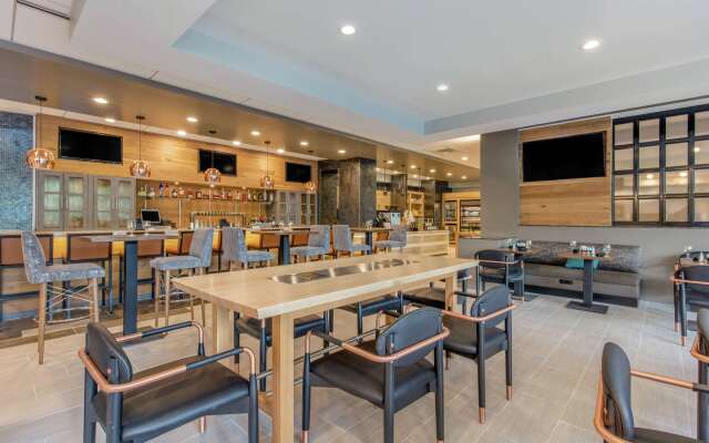 DoubleTree by Hilton Birmingham Perimeter Park