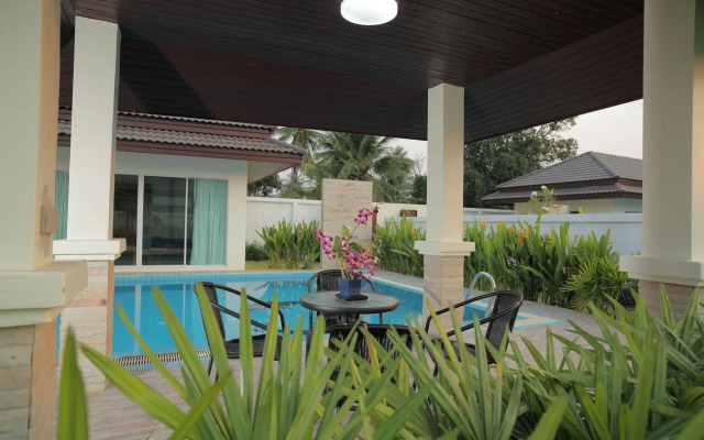 Unique Paradise Resort