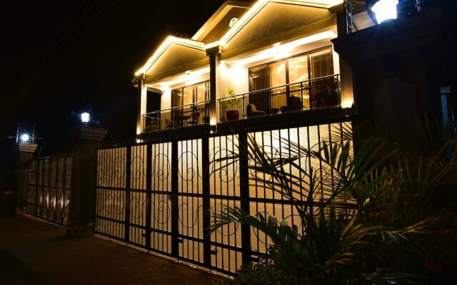 Entebbe Stay Apart-Hotel