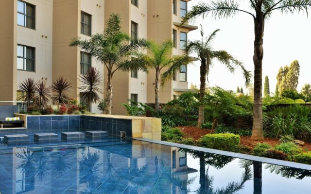 Premier Hotel OR Tambo