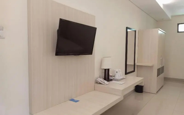 Grand Talita Hotel and Resort – Guest Rooms – Cipanas