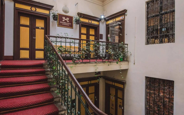 Rembrandt Aparthotel