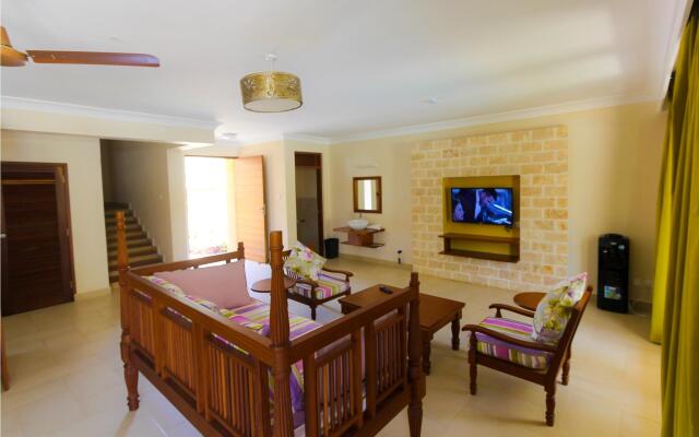 Villa Mandhari- Diani Beach
