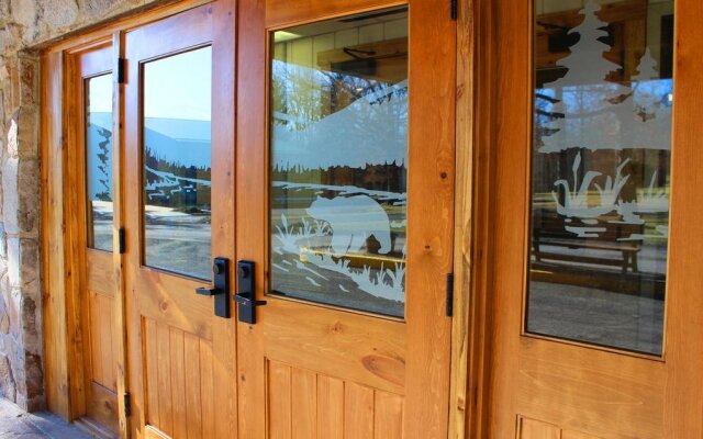 Alpine Lake Resort
