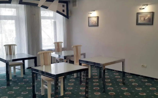 Marrion Hotel