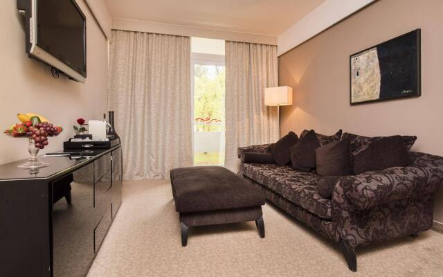 Hotel Pelegrin Plava Laguna