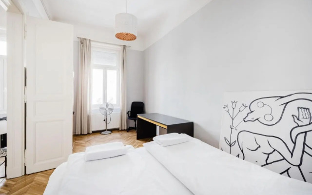 Wesselenyi Design Apartment