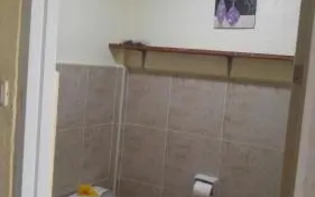 MIKI's Guest House