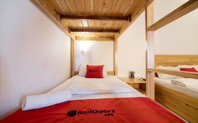 New Saigon Hostel by RedDoorz
