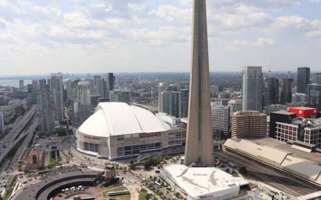 Aaira Suites CN Tower View