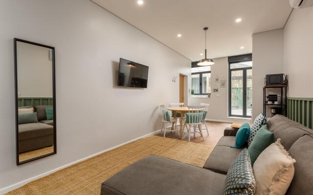 Feel Porto Wine Essence I