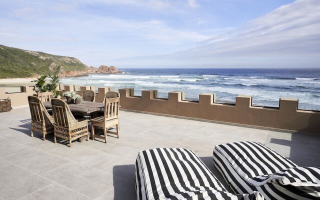 Buccara Noetzie - Craighross Castle