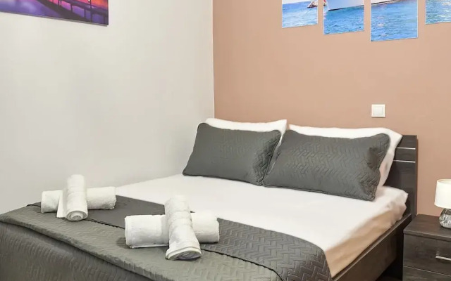 Middle Of Crete Apartment