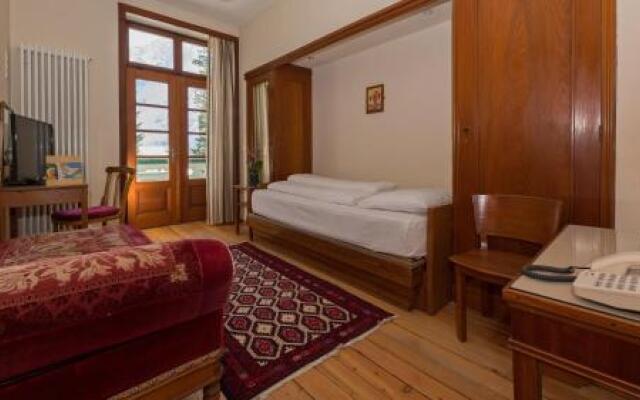 Hotel Lago di Braies