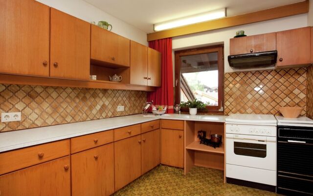 Spacious Apartment in Ehrwald With Balcony