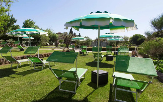 Sovana Hotel & Resort