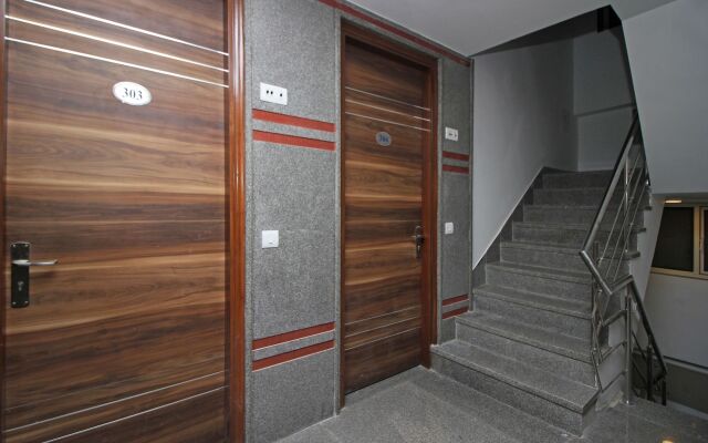 OYO 9028 Hotel Blu Pebbles