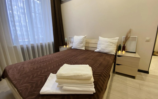 Апартаменты на улице Калинина 1