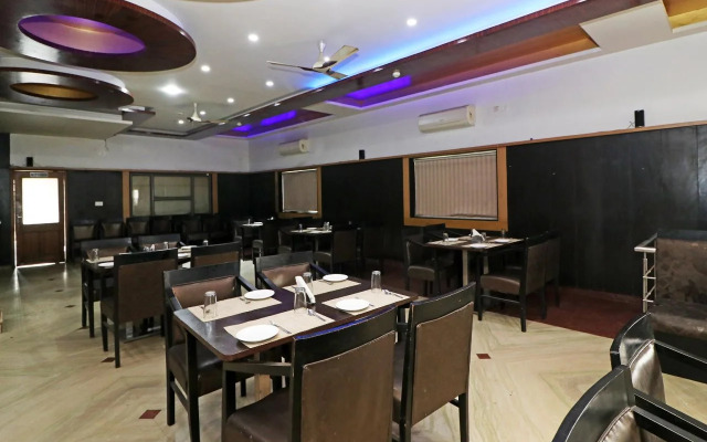 Rc Hotel By OYO Rooms