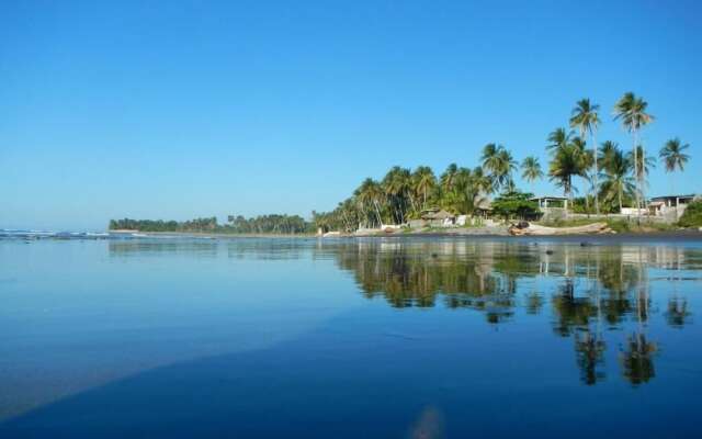 Punta Roca Surf Resort