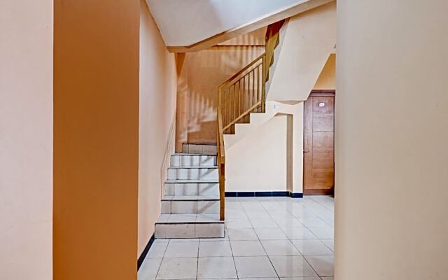 OYO 90475 Mirda Gratia Hotel