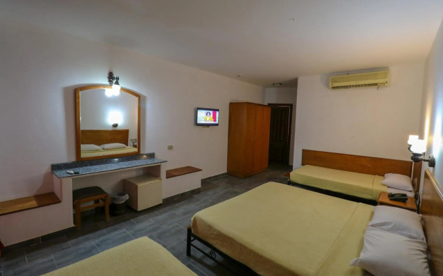 Panda Dahab Resort