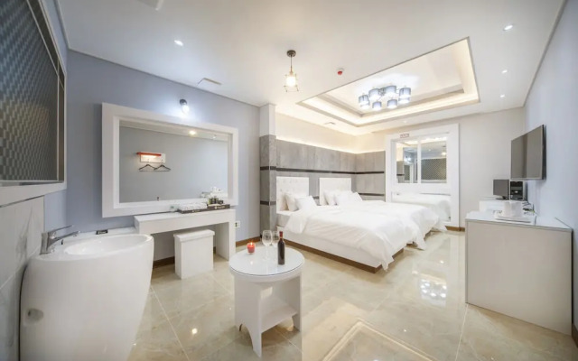 Samho Hotel
