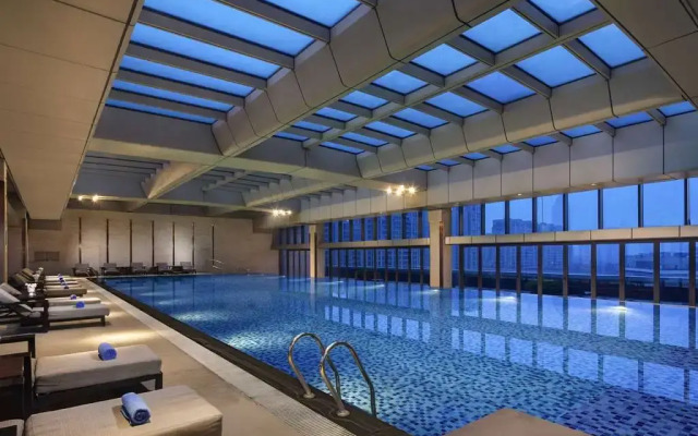Pullman Haining