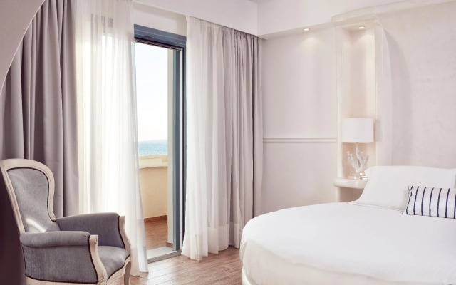 Lagos Mare Hotel